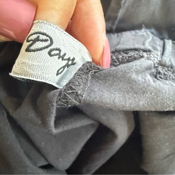 Those Days Black Sleeveless V-neck Dress elastic waist and Draw Side Size Large - Picture 5 of 5